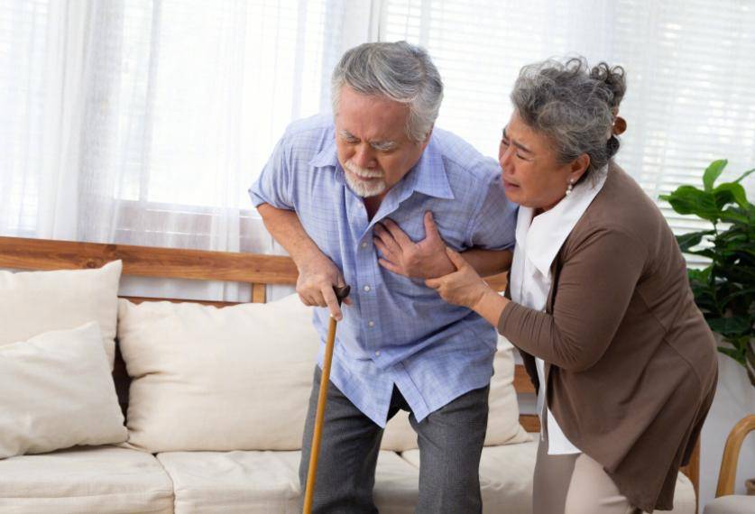 原创            老年高血压，“低压”已经很低了，降压药还吃不吃？看完你就懂了