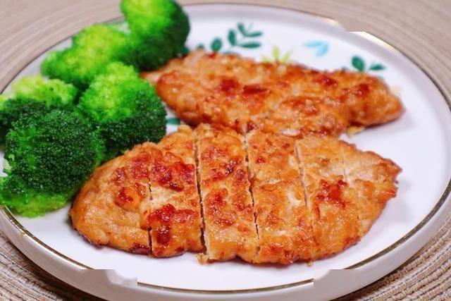 鸡胸肉成为关注焦点！研究发现：常吃鸡胸肉，可能会拿下5大好处