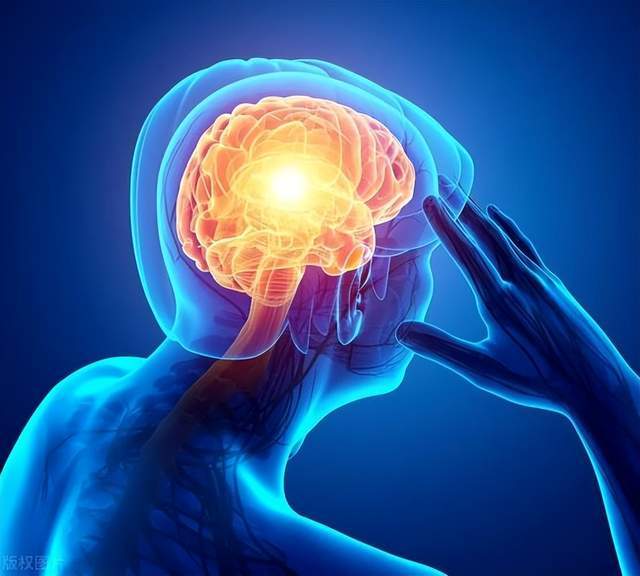 原创            突然起身眼前发黑？注意力涣散？这些信号可能是脑供血不足！