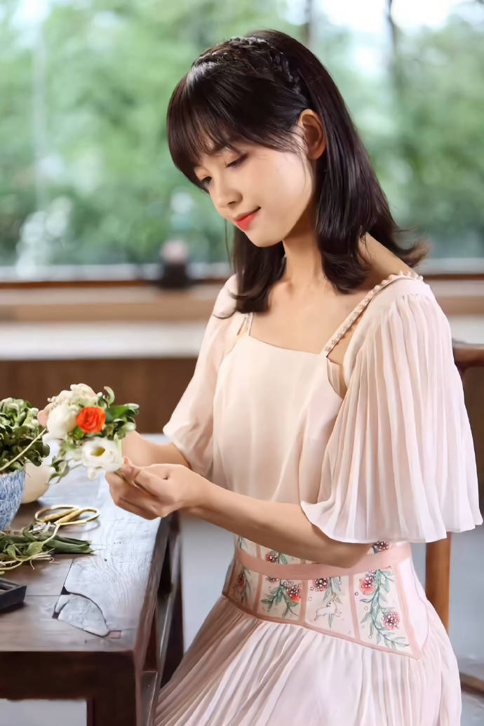 频率相同的人，才能理解你的万里山河。