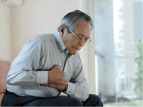 赵丹阳医生：严重心律不齐前，身体会发 3 个信号！别忽视
