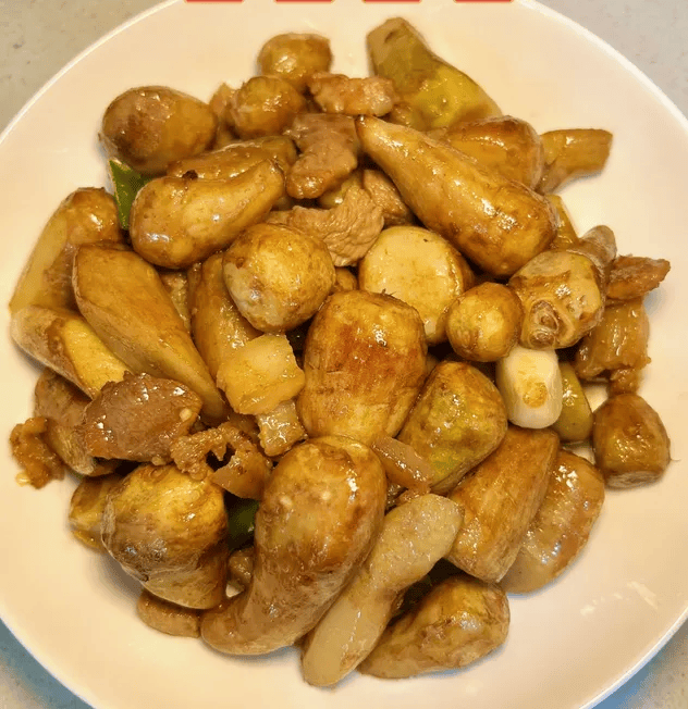 原创            它含膳食纤维是芹菜4倍！秋初多吃，一润肠、排毒、降脂，别不懂吃