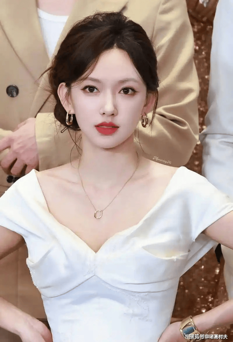 这谁顶得住！程潇写真赏