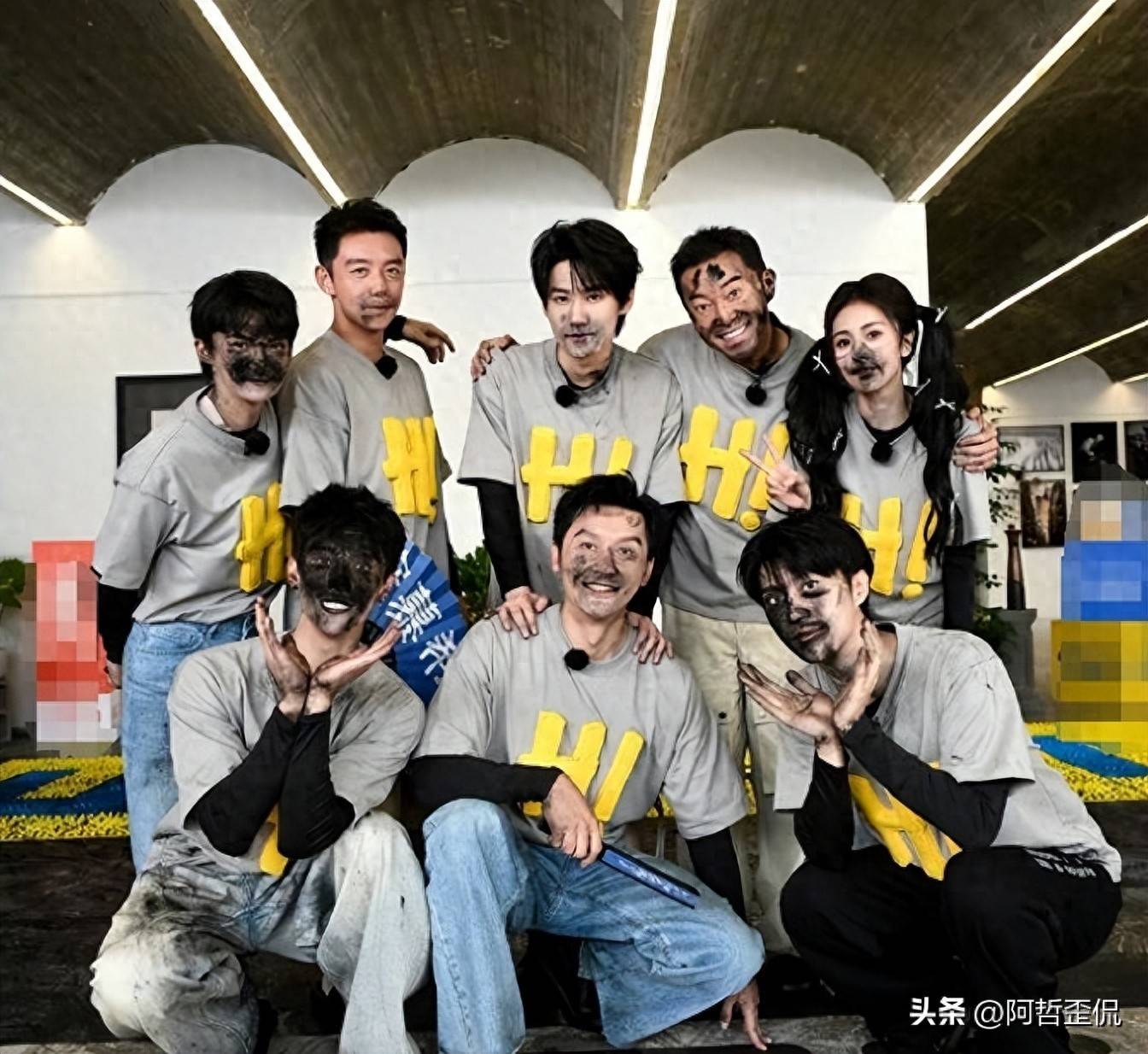 原创            奔跑吧13收官夜众星惜别，白鹿晒照情真，周深忆旧，郑恺逗趣