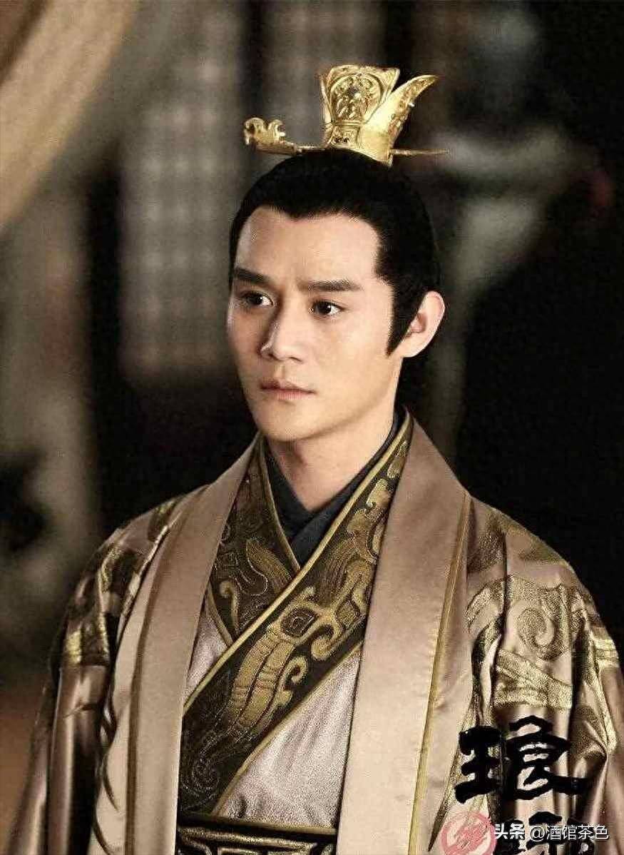 原创            演员王凯现状：43岁身材暴瘦显疲惫，两臂青筋凸起，生活很低调