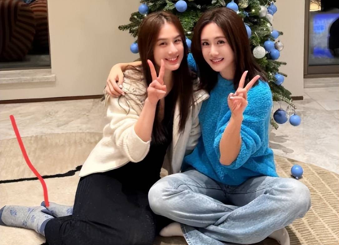 原创            黄圣依刘芸儿子都去日本办画展，李湘王菲女儿也曾走美术路线