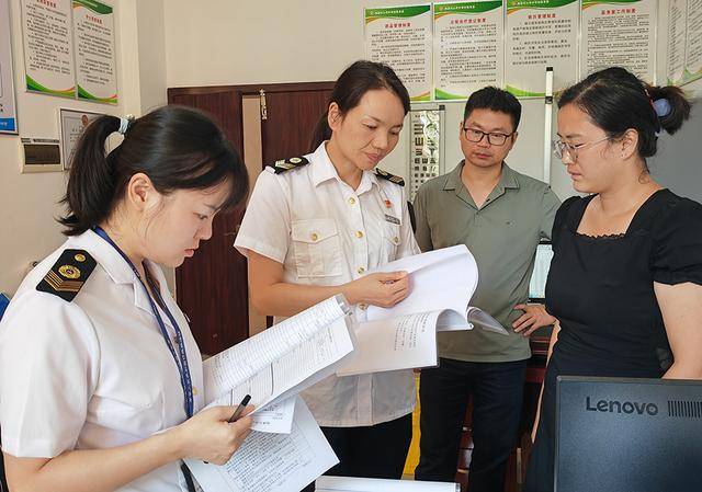 卫生监督护航开学 校园健康筑牢防线