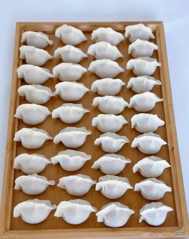 九月，用它包饺子赢了，健脾开胃，滋润通便，老公能吃35个