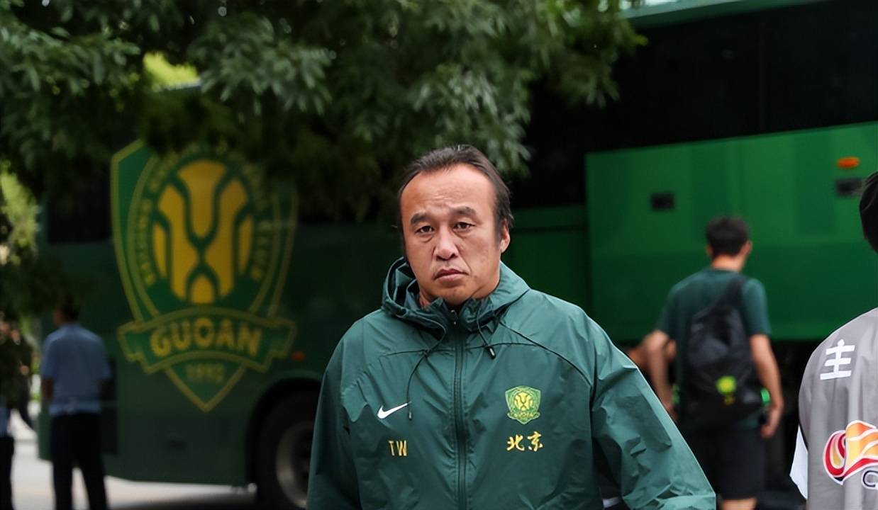 原创            意外！国安下一轮与上港的比赛或决定塞蒂恩去留，名记已公开确认