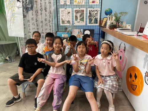 蕃茄田艺术爱心暑托班圆满落幕：守护童心，温暖一夏