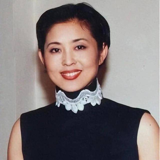 原创            感谢陈凯歌当年不娶之恩，如今儿子是学霸，丈夫是绝世好男人！