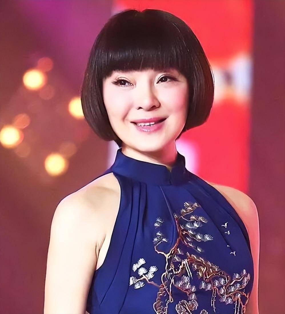 原创            陈红与前夫恩怨太狗血！男方曾出轨知名女主持，怒闯闺房埋下祸根