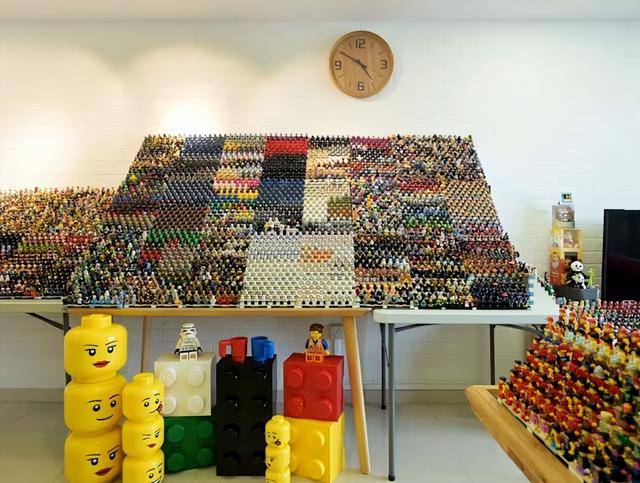 原创            他靠6334个乐高人仔，收获了爱情、社群和全世界的朋友