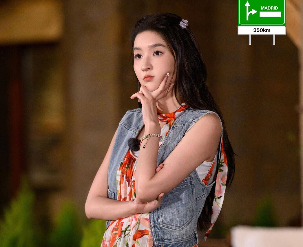 原创            《地球超新鲜》凭啥能口碑封神？从王玉雯闭眼识破李乃文一目了然