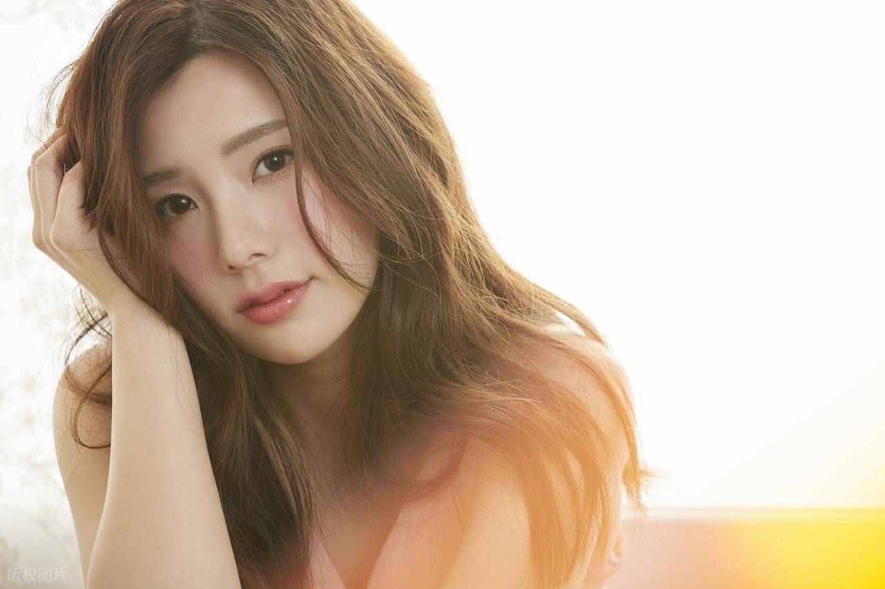 原创            男人有这三种“异常”反应，就是彻底爱上你了，别不懂