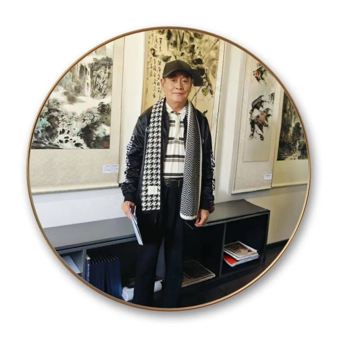 品读中国书法名家——潘福忠