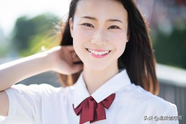 原创            90%男人在“无效付出”？抓住这5个时机，让她为你小鹿乱撞