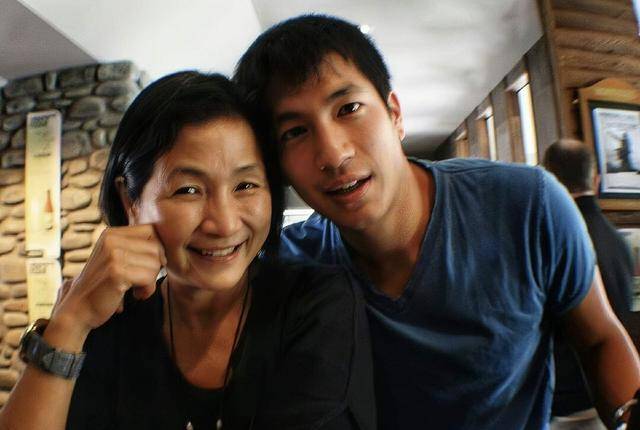 好惨！知名星二代卖房为患癌妻子治病，两年没工作在网上发起众筹