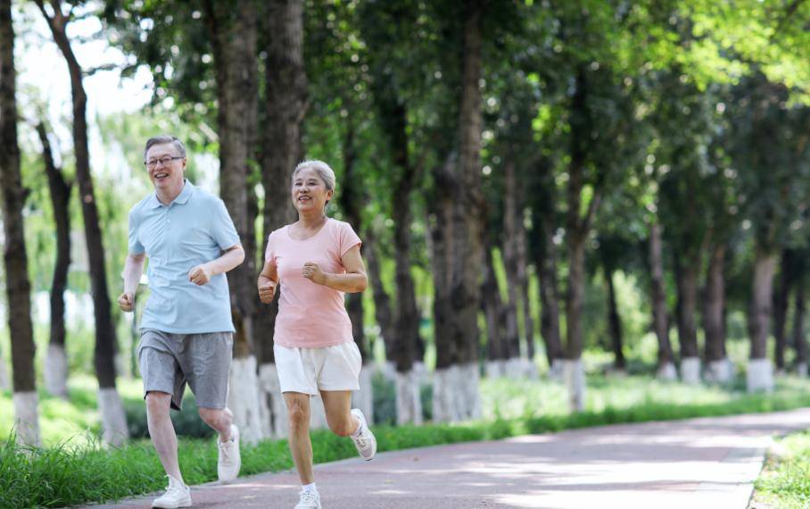 原创            脑梗谨记，早晨1大忌，中午2不要，晚上3不做