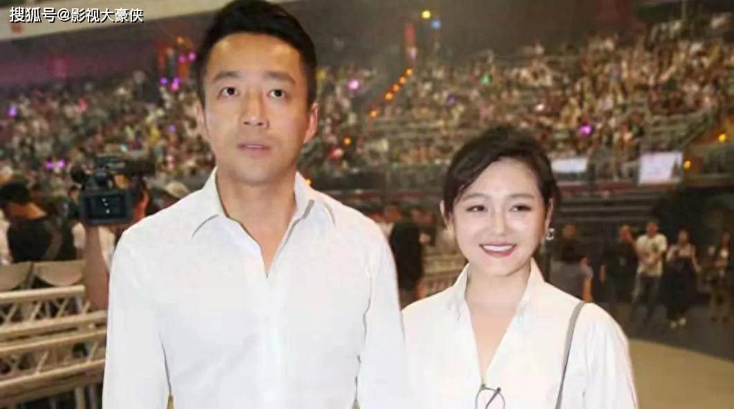 原创            大S离世半年风波又起！婚内出轨疑云，汪小菲与S家律师开撕！