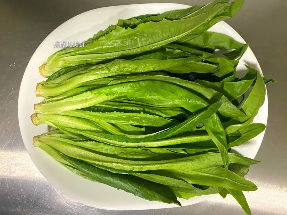 原创            秋天，遇见这菜别手软，一通便、二降脂、三安神助眠，脆嫩清新，别错过