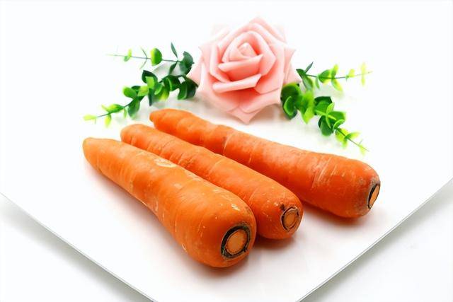 免疫力差总生病？吃对这几类食物，补够营养抵抗力悄悄变强