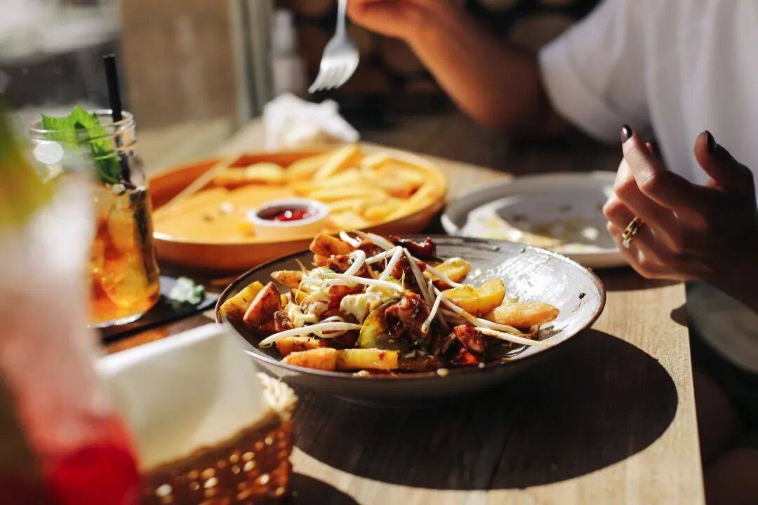 不吃晚饭真能减重吗？