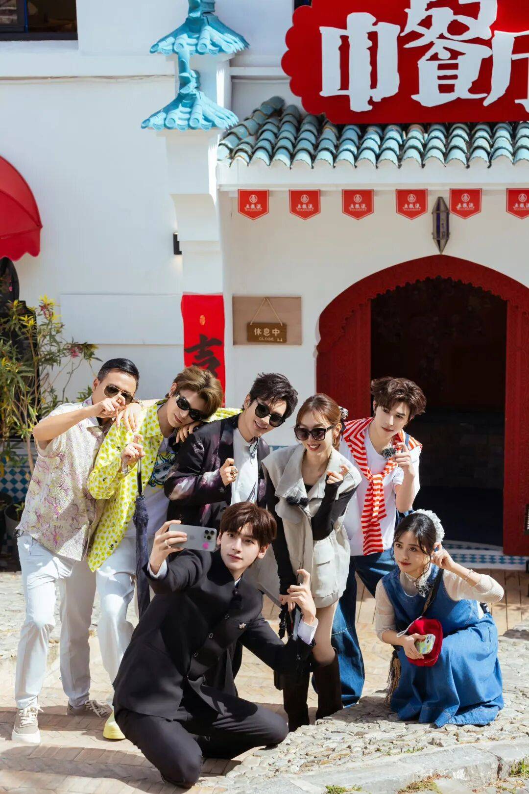 原创            内娱综艺群像天花板，在今夏诞生