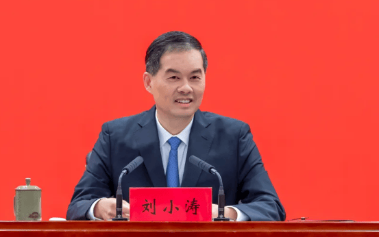 江苏省委副书记、苏州市委书记刘小涛任省政府党组书记