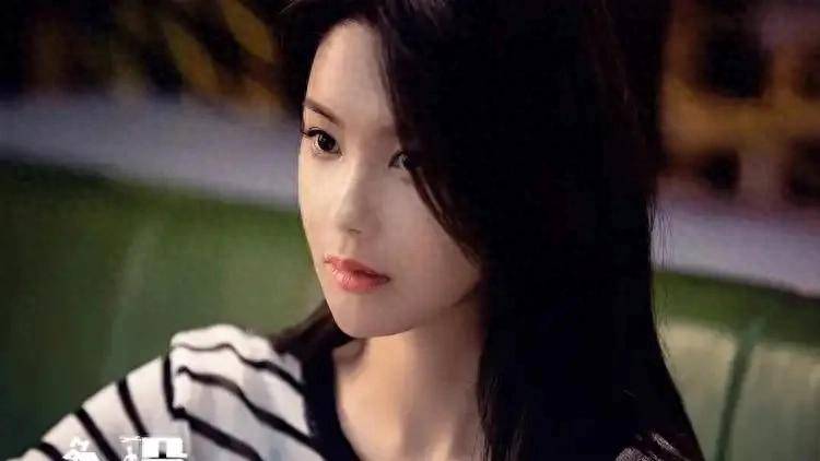 原创            张昊玥再发声指控虞书欣：一场跨越九年的霸凌争议