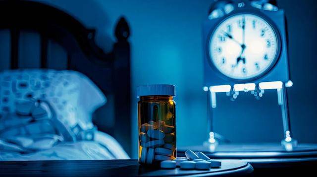 这个门诊，号都被年轻人抢光了