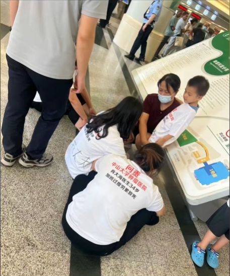 原创            网传90后医生「过劳猝死」，年仅34岁