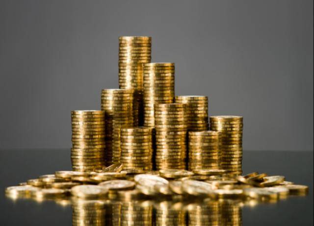 多家银行推出手续费优惠政策，黄金价格飙升深度影响积存金业务