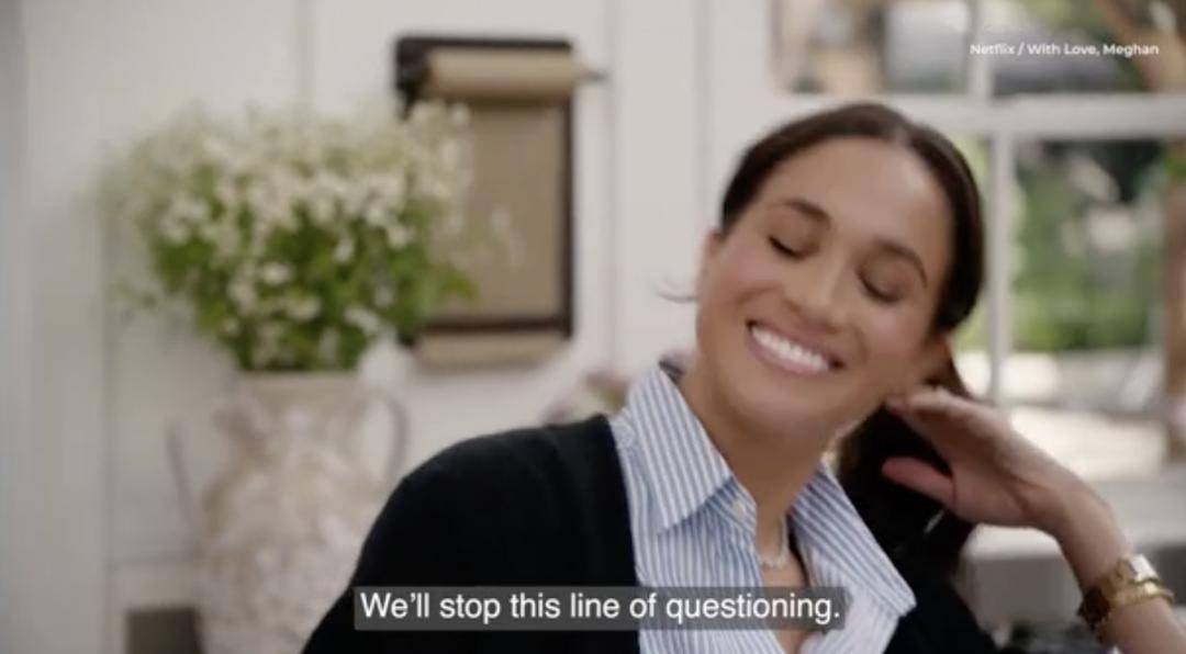 梅根新节目上线第二季，她自曝恋爱边角料：哈里追的我！还脸红了