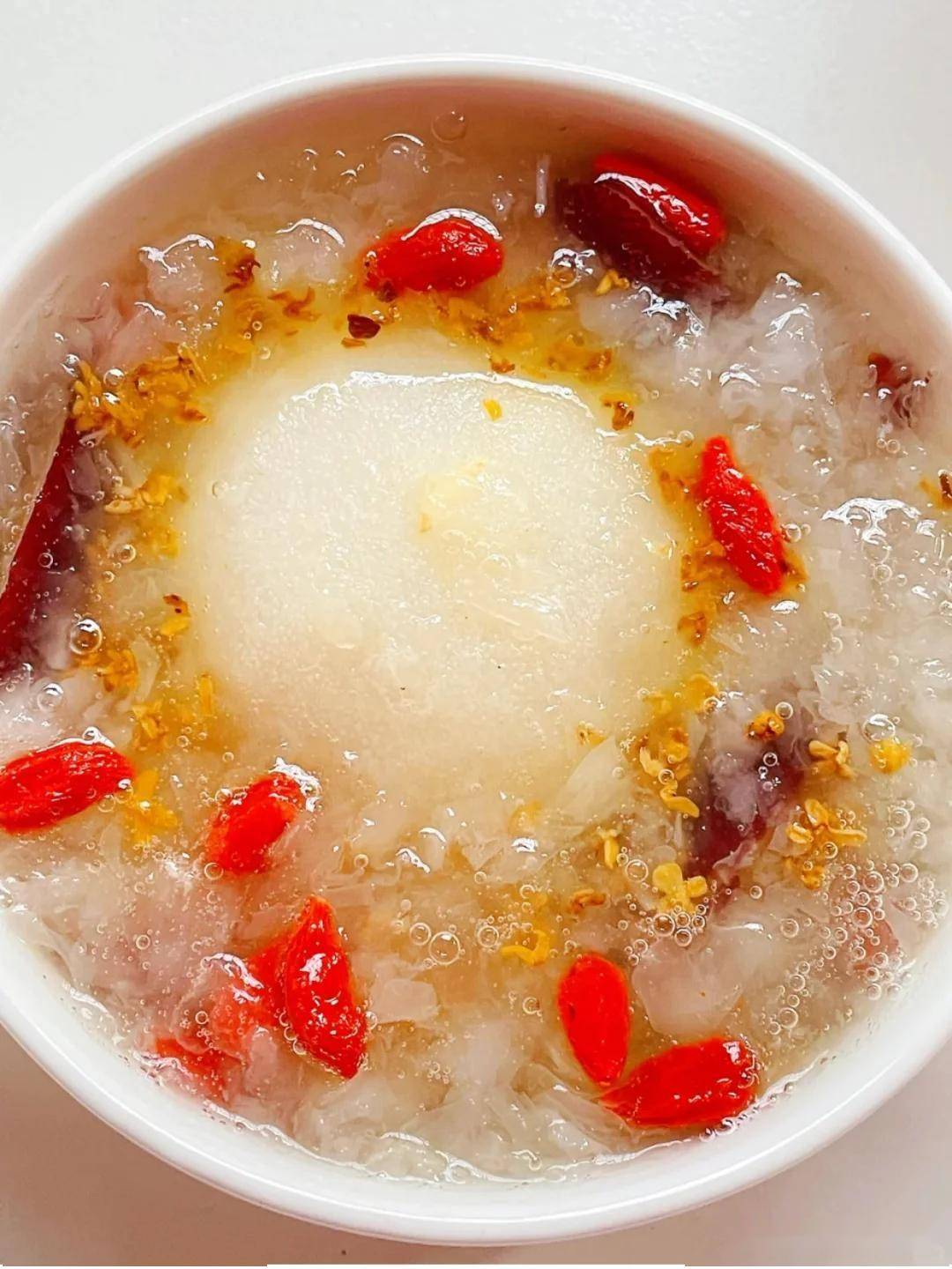 原创            喝再多果汁、汽水都不如它！秋天喝这3饮品，补水养颜，皮肤光滑