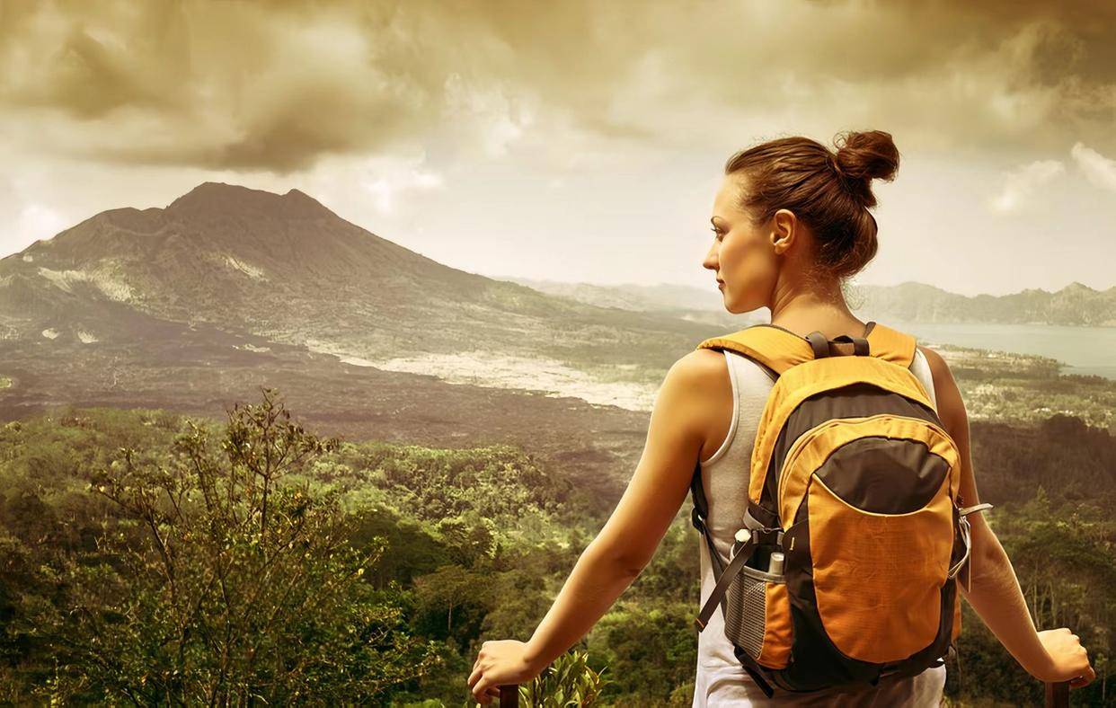 女儿心理异常背后的真相，家长做对这件事让她重获新生