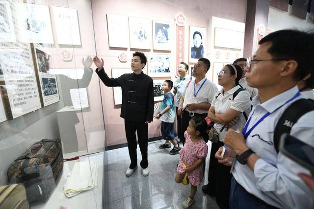 烽火梨园丨越调《苦菜花》里的民族脊梁