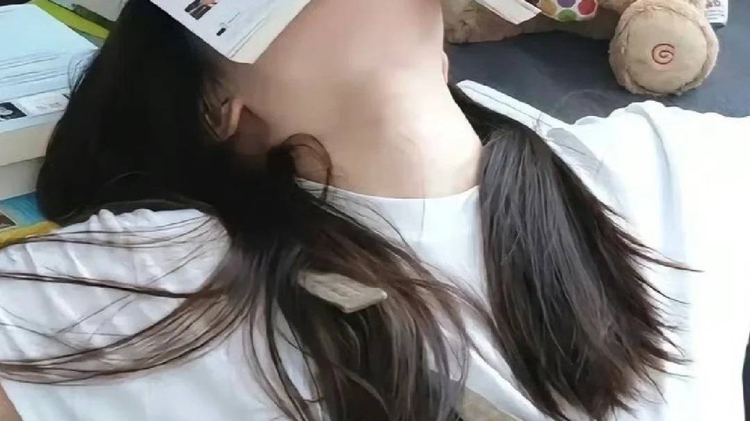 依赖症：放不下手机离不开网络