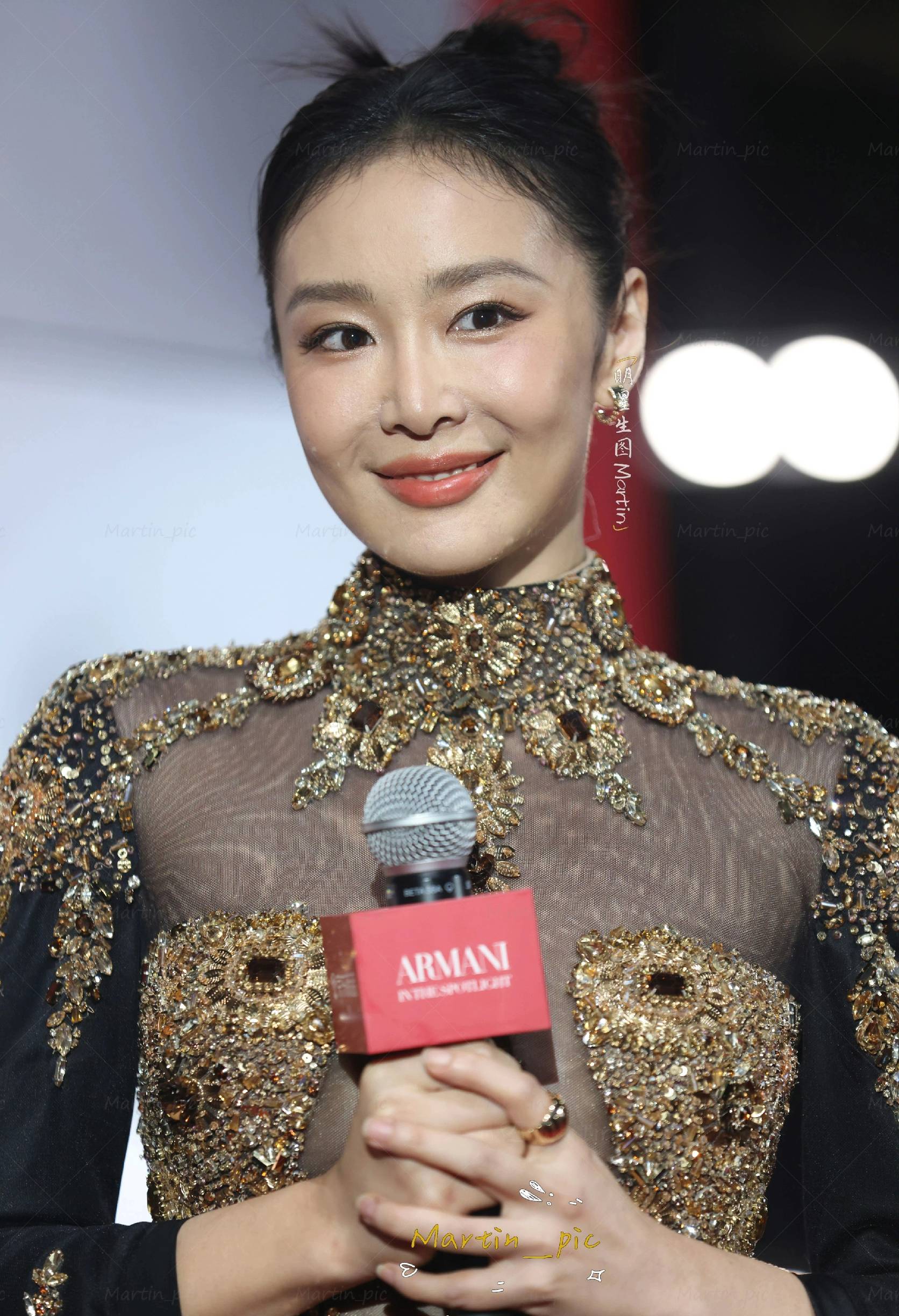 蕾丝透视装~大嫂高叶