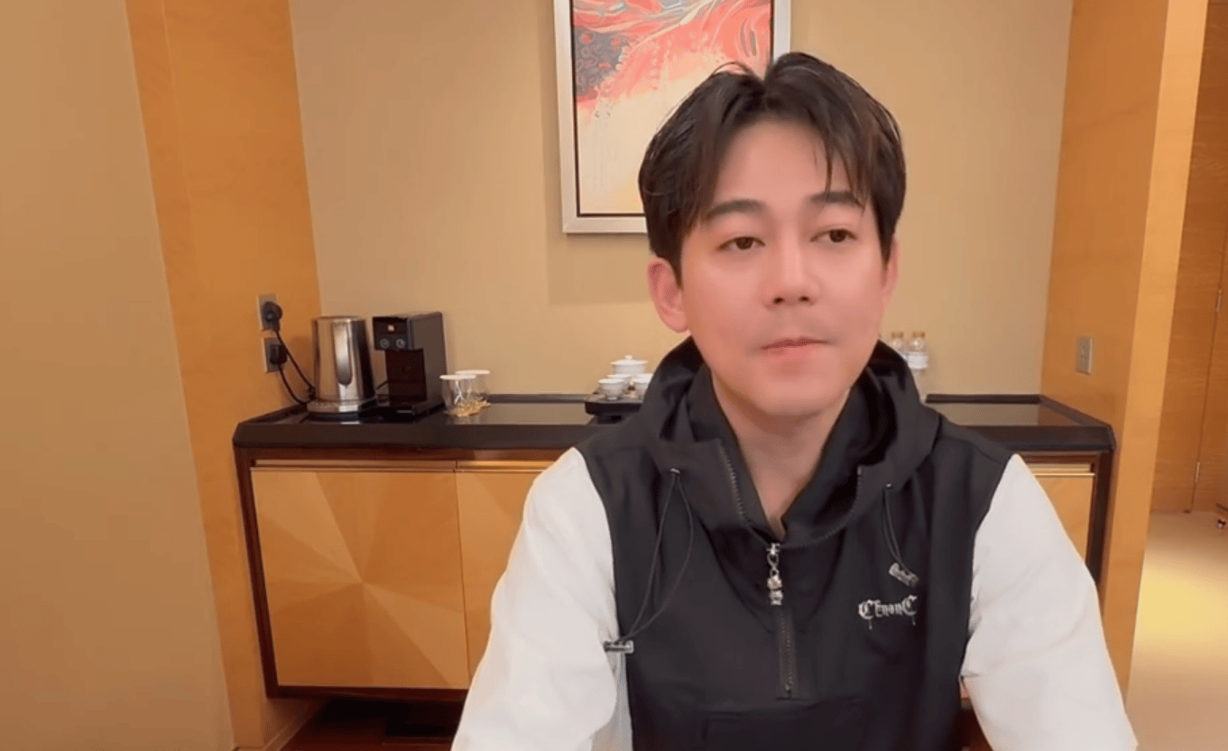 苏醒回应胡辣汤争议：用词不妥表达不当