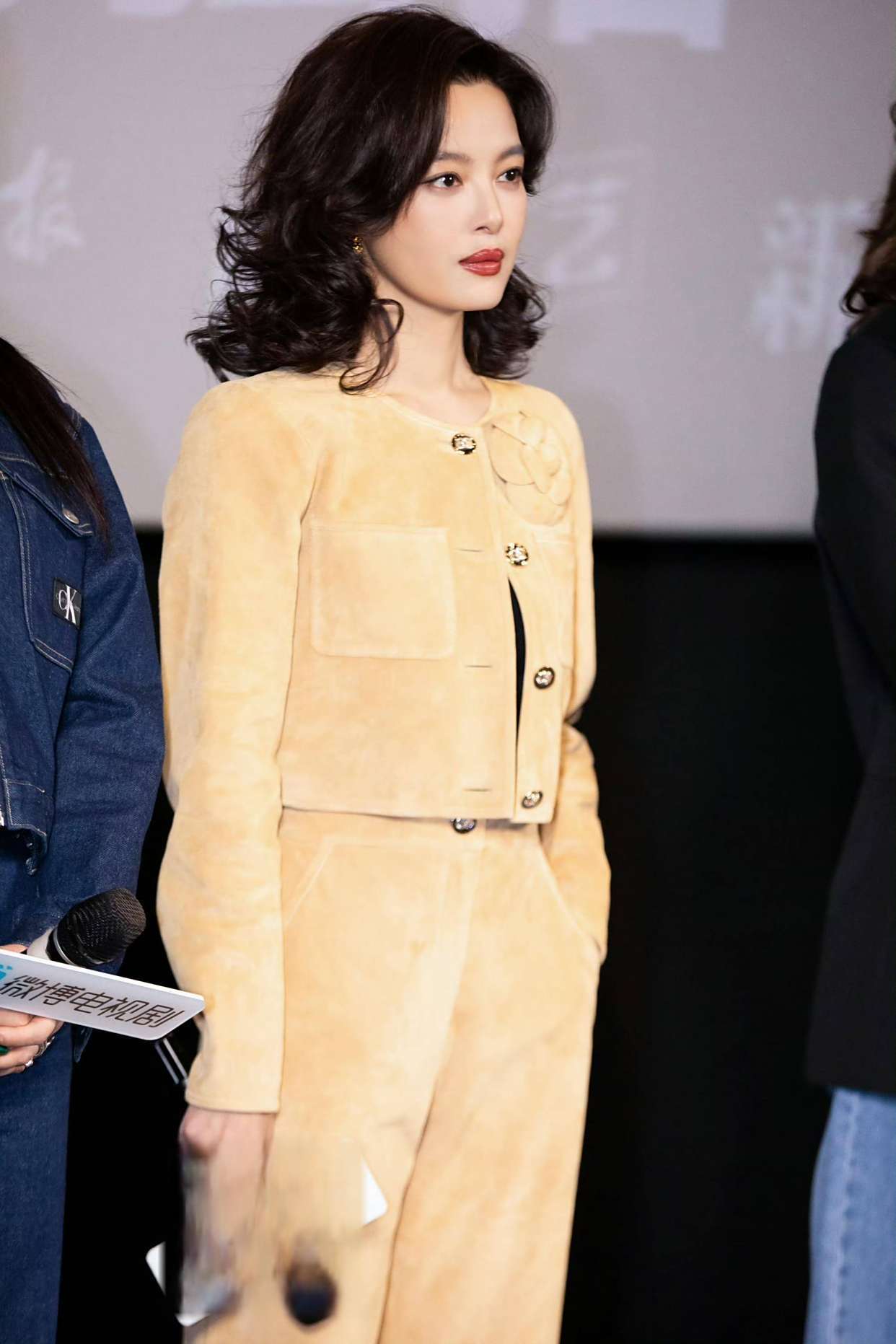 原创            辛芷蕾梁婷当年官司各有难处，娱乐圈不能盲目感恩，有主见才能红