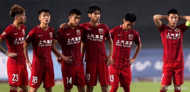 原创            魏震上赛季还在上港踢主力，为何近期比赛却成替补，原因提前揭晓