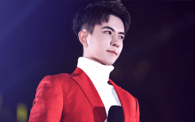 原创            惊爆！程青松“露骨”私信曝光，被嘲“互联网选妃”