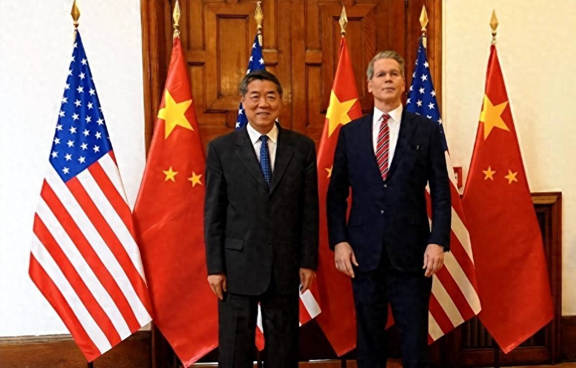 会谈结束后，美财长眉头紧锁仅说11字，美网民感叹：这次确实变了