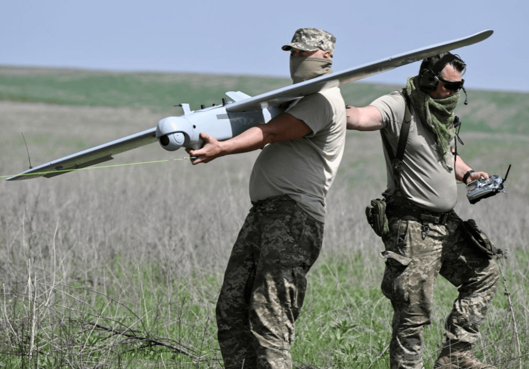 简直离谱到家！乌克兰对华无人机采购占90%，就这样还攻击中国支持俄罗斯？