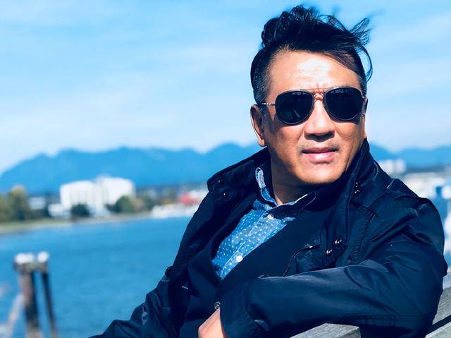 原创            67岁丁勇岱，“戏骨”翻红背后，是一个父亲的遗憾