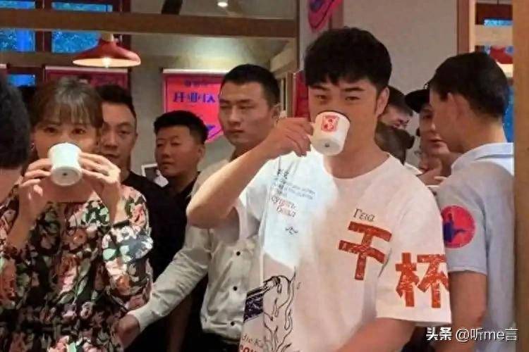 原创            张艺谋力捧的“奥运宝贝”，如今却锒铛入狱，还没逃出国就被抓了