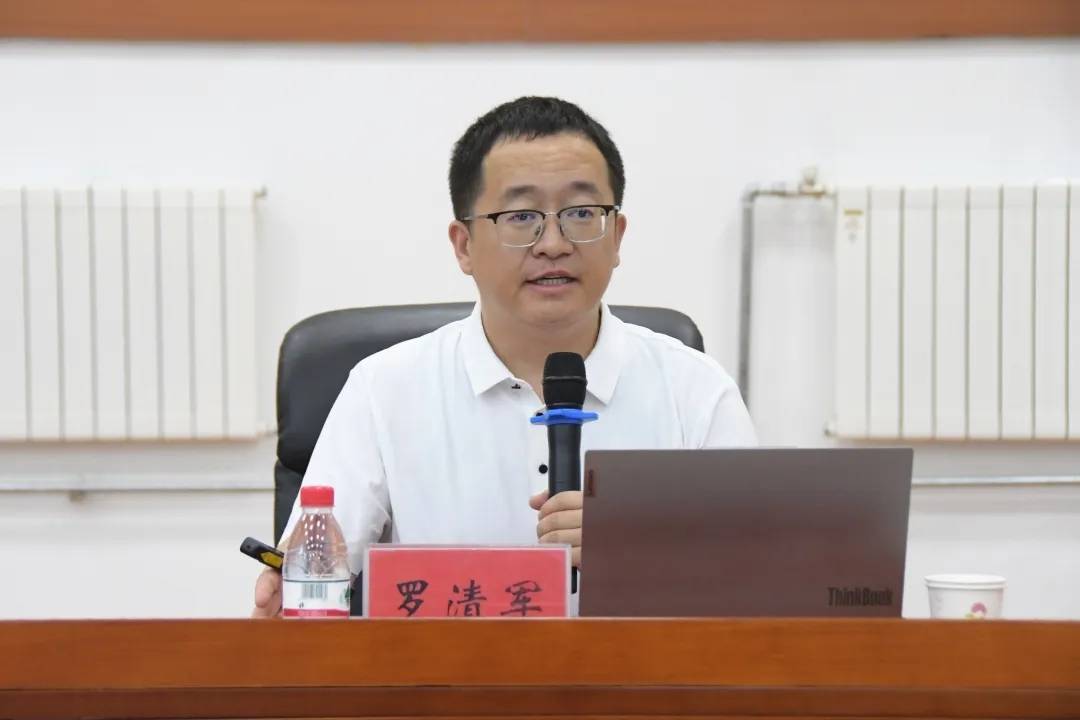 罗清军博士：当空虚成为常态，如何在流动中找寻生命的饱满