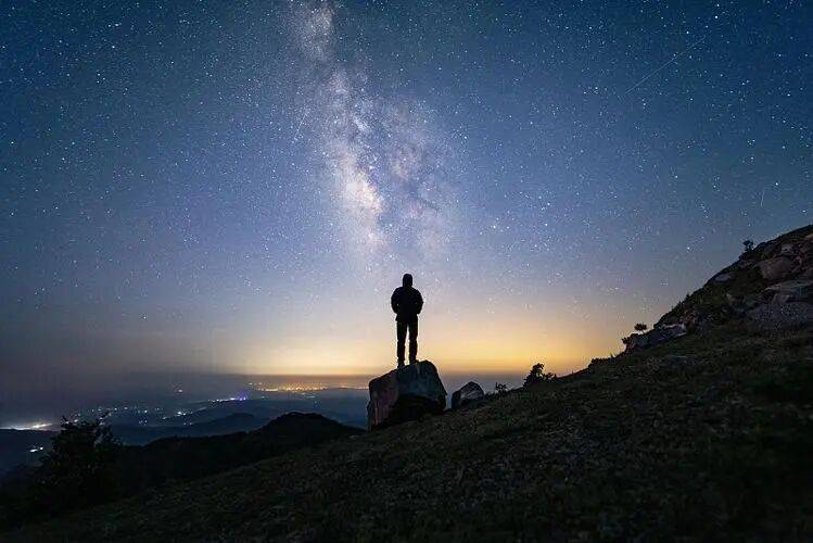 真正拖垮一个人的，是“稀缺心态”