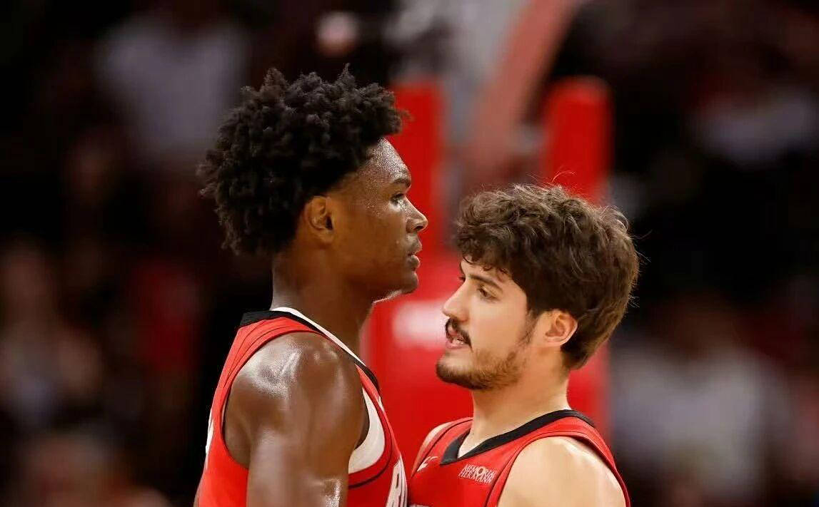 原创            火箭遭遇休赛季重创，首发控卫报销！威少有望加盟？